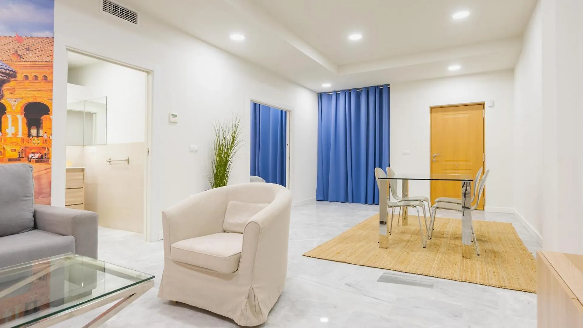 Spacious Functional - 1 Bd 1Bth - City Center Seville Spain